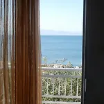 فندق Hotel Prinos *