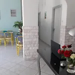 Hotel Prinos فندق *